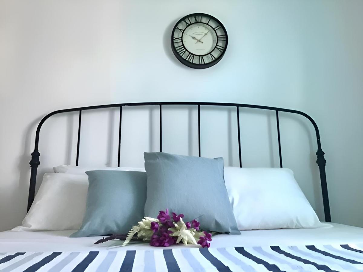 피로스테파니 Rising Sun House Santorini 아파트 외부 사진